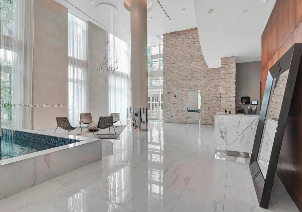 Lovely 1 Bedroom Loft In The Heart Of Brickell Appartement *